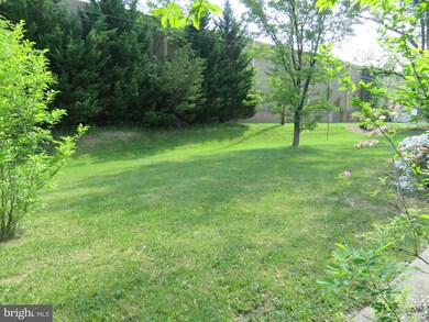 1034 Marleigh Cir, Towson, MD 21204 - photo 7