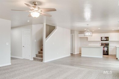 7814 E Drouillard St, Nampa, ID 83687 - photo 4