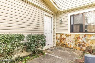 104 Pleasant Hill Ct 6