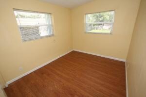 5631 S Rue Rd, West Palm Beach, FL 33415 - photo 3