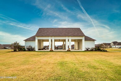 492 Aurora Cir, Canton, MS 39046 - photo 3