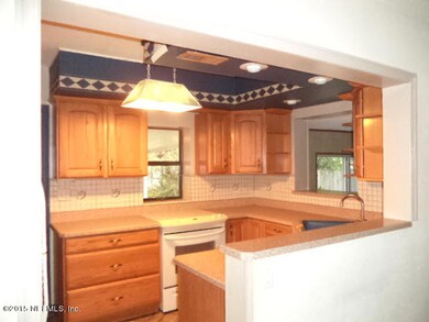 708 Glynlea Rd, Jacksonville, FL 32216 - photo 7