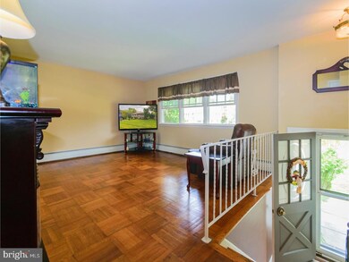 1229 Audrey Ln, Phoenixville, PA 19460 - photo 4