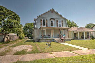 114 E 6th St, Claremore, OK 74017 - photo 2