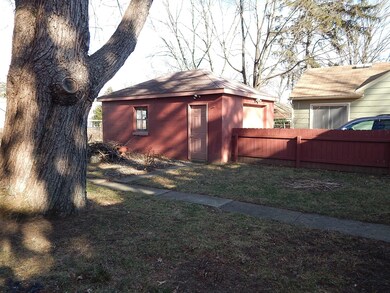 558 E Beaumont Rd, Columbus, OH 43214 - photo 3