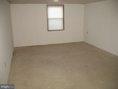 13839 Northcrest Rd, Hagerstown, MD 21742 - photo 7