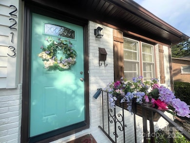 2213 Milton Rd, Charlotte, NC 28215 - photo 6