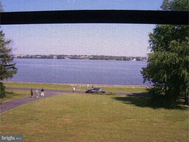 11 Bank Ave unit 5, Riverton, NJ 08077 - photo 5