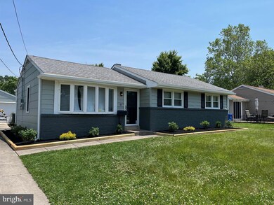 607 Devonshire Dr, Sewell, NJ 08080 - photo 4