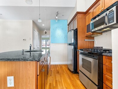 25 Lake St unit 3, Somerville, MA 02143 - photo 7