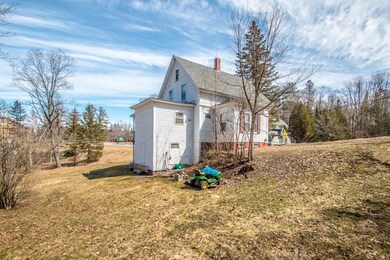 23 Prospect St, Lancaster, NH 03584 - photo 5