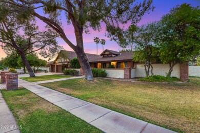 318 E Carver Rd-55