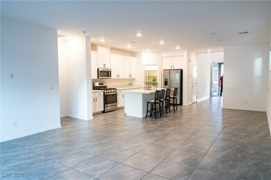 unlisted-address, Las Vegas, NV 89156 - photo 6