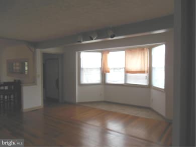 7931 Rolling View Ave, Nottingham, MD 21236 - photo 6