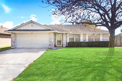 7875 Sawmill Trail, Houston, TX 77040 - photo 2