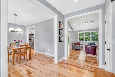 38 Kingman Rd, Amherst, MA 01002 - photo 4