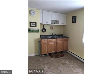 537 Longmarsh Rd, Berryville, VA 22611 - photo 4