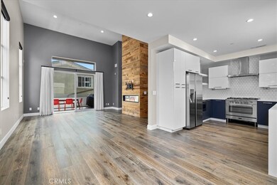 2415 Carnegie Ln unit C, Redondo Beach, CA 90278 - photo 4