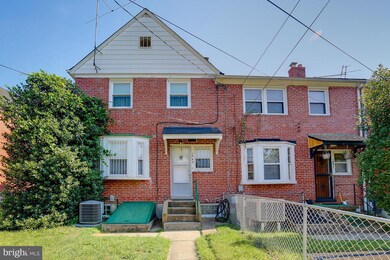 1549 Stonewood Rd, Baltimore, MD 21239 - photo 2
