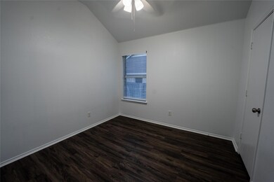 3824 Kirby Dr, Denton, TX 76210 - photo 6