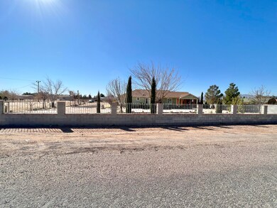 611 Old Laredo Rd_Lisa Ramos