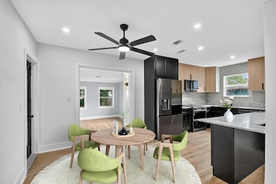 711 NE 8th Ave, Boynton Beach, FL 33435 - photo 7