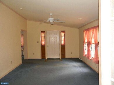 52 Loft Mountain Dr, Sicklerville, NJ 08081 - photo 4