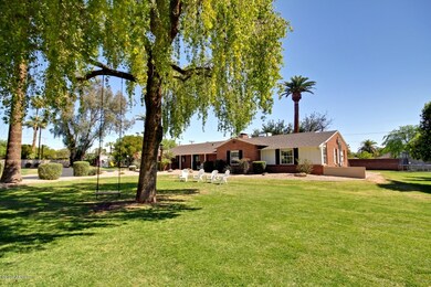 Spacious front yard