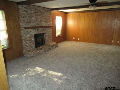 3600 3600 Cloverdale, Tyler, TX 75701 - photo 3