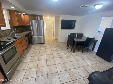 303 Butler St, Dunmore, PA 18512 - photo 2