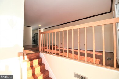 1505 Templeton Place, Rockville, MD 20852 - photo 2