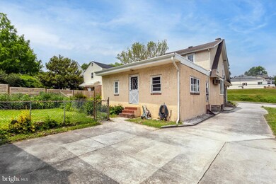 715 E Manoa Rd, Havertown, PA 19083 - photo 4