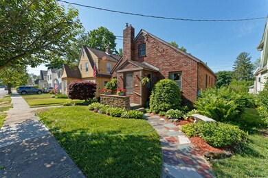 209 Alexander Ave, Schenectady, NY 12302 - photo 2