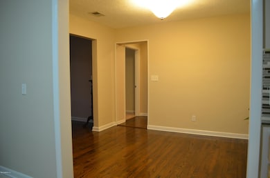 2521 Provost Rd E, Jacksonville, FL 32216 - photo 6