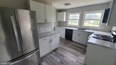 1304 Palm Ln, Bowie, MD 20716 - photo 7