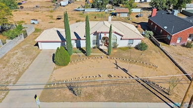 2510 Garden St, Carlsbad, NM 88220 - photo 2