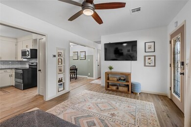 813 Carson Dr, Bentonville, AR 72712 - photo 6