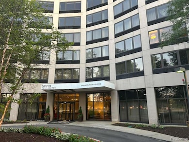 5000 Town Center unit 2405, Southfield, MI 48075 - photo 2