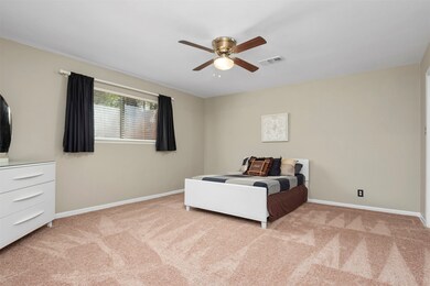 18807 Pheasant Ln, Tomball, TX 77377 - photo 7