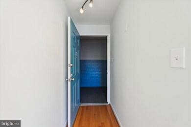 610 Longfellow St NW unit 203, Washington, DC 20011 - photo 2