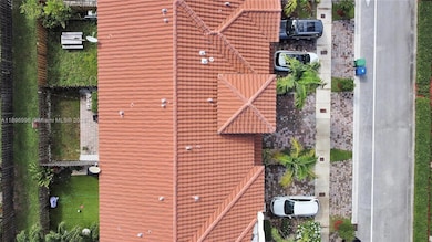 17631 SW 153rd Path, Miami, FL 33185 - photo 3