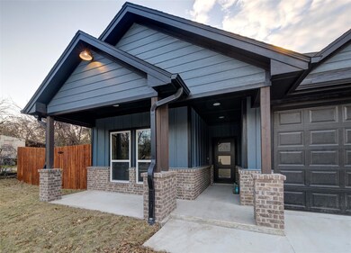 403 N Holman St, Decatur, TX 76234 - photo 3