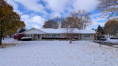 930 Elm Dr, Bluffton, IN 46714 - photo 2