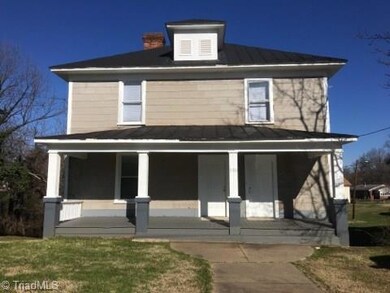 508 Lawsonville Ave, Reidsville, NC 27320 - photo 2