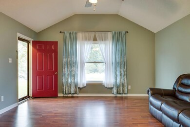 5006 Glenrose Dr, Columbia, TN 38401 - photo 7