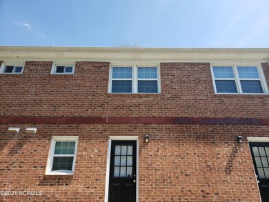 329 Richlands Ave unit 11, Jacksonville, NC 28540 - photo 2