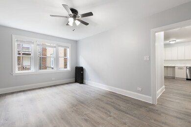 1611 W Juneway Terrace unit 1F, Chicago, IL 60626 - photo 2