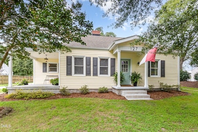 127 W Young St, Rolesville, NC 27571 - photo 3