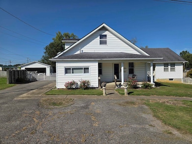 404 E 3rd St, Grayson, KY 41143 - photo 2
