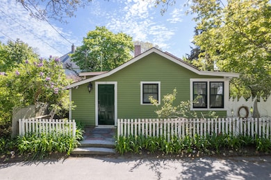 12 & 14 Maple Ave, Oak Bluffs, MA 02557 - photo 3